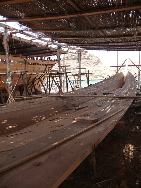 Sur Dhow Fabriek.JPG